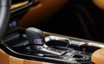 Lexus NX II SUV Facelifting 2.5 450h+ 309KM 2025 Lexus NX NX PRESTIGE 2,5 Hybrid Plug-in 2.5 Hybryda Plug-in 309KM, zdjęcie 23