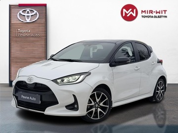 Toyota Yaris IV Hatchback 1.5 Dynamic Force 125KM 2021 Toyota Yaris 1.5 Selection Style III (2011-2019) T