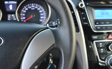 Hyundai i30 II Wagon 1.4 CVVT 100KM 2015 Hyundai i30 Bezwypadkowe - 1 wlasciciel - Niski przebieg - Oplacony 1.4, zdjęcie 23