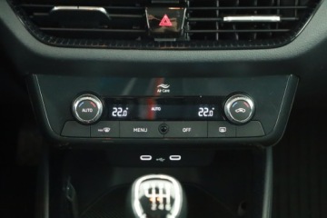 Skoda Fabia IV 1.0 TSI 110KM 2022 Skoda Fabia 1.0 TSI, Salon Polska, 1. Właściciel, zdjęcie 8