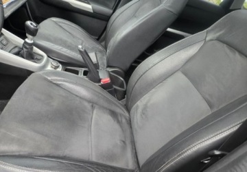 Suzuki Vitara III SUV 1.6 DDiS 120KM 2015 Suzuki Vitara Swiezo sprowadzony.Cena zawiera wszystkie obowiazujace oplat, zdjęcie 12