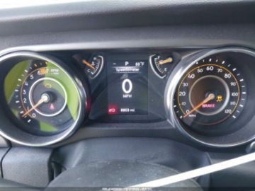 Jeep Wrangler IV 2024 Jeep Wrangler 2023 Jeep Wrangler Sport 2 Door 4x4 3.6 Benzyna 285KM, zdjęcie 13