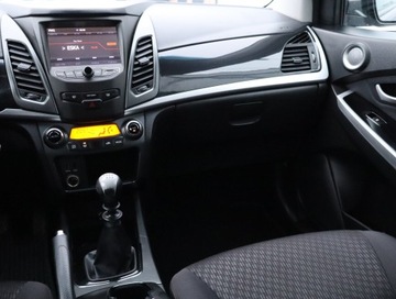  SsangYong Korando 2.0 e-XGi, Salon Polska, zdjęcie 7