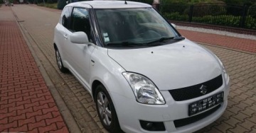 Suzuki Swift IV 2009 Suzuki Swift Suzuki Swift IV Klimatronic, Biala Perla 1.3 Diesel 90KM, zdjęcie 1