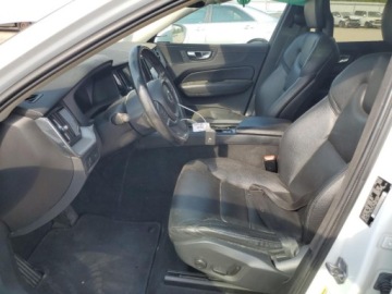 Volvo XC60 II 2018 Volvo XC 60 2018 r., 2,0L T6 AWD 2.0 Benzyna 316KM, zdjęcie 8