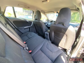 Volvo V60 I Kombi 1.6 T4 180KM 2011 Volvo V60 1.6 turbo 180KM automat bezwypadkowy full serwis bogata wersja 1, zdjęcie 35
