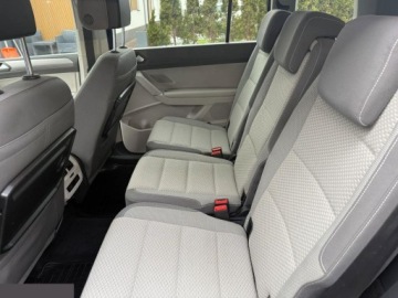 Volkswagen Touran III 1.6 TDI 110KM 2016 Volkswagen Touran 1.6d 110KM 2016r automat, zdjęcie 19