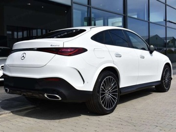 Mercedes GLC C254/X254 Coupe 2.0 200 204KM 2025 GLC Coupe 200 4-Matic AMG Line 2.0 (204KM) 2025, zdjęcie 1
