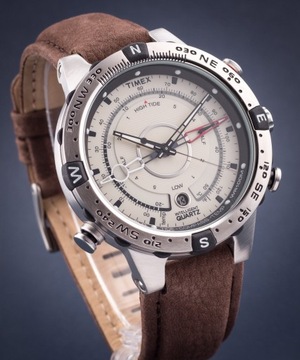 Военные часы Timex с цифровым датчиком даты и компасом