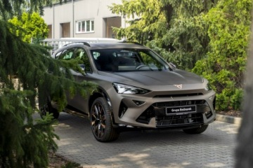 Cupra Formentor Crossover 1.5 TSI 150KM 2026 Cupra Formentor 1.5 e-TSI 150 KM DSG - Dostępny, zdjęcie 17