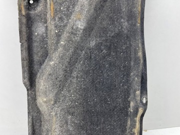 AUDI A6 C7 Защитная пластина, грязеотталкивающая, СЛЕВА, ОРИГИНАЛ!