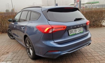 Ford Focus IV Kombi 1.5 EcoBoost 150KM 2019 Ford Focus ST-Line - Full Led - Skora - Navi - Full Opcja 1.5 Benzyna, zdjęcie 4