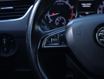 Skoda Octavia III Liftback Facelifting 1.4 TSI 150KM 2017 Skoda Octavia 1.4 TSI, Salon Polska, Klima, zdjęcie 17
