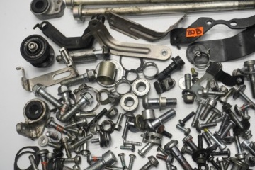 YAMAHA YZF-R1M 1000 RN65 20-24 БОЛТЫ ВИНТЫ