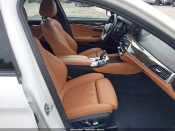 BMW Seria 5 G30-G31 2022 BMW Seria 5 530i xDrive 2022 2.0l 2.0 Benzyna 248KM, zdjęcie 9