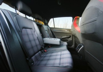 Volkswagen Golf VIII GTI 2.0 TSI 245KM 2022 Volkswagen Golf GTI, ACC, Matrix, GPS, Sportowe fotele podgrzewane, Digita, zdjęcie 17