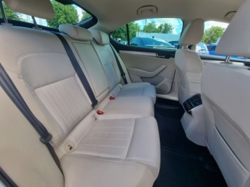 Skoda Superb III Liftback Facelifting 2.0 TSI 272KM 2019 Škoda Superb 2.0 TSI 4x4 Style DSG III (2015-) Š, zdjęcie 10