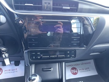 Toyota Auris II Hatchback 5d Facelifting 1.33 Dual VVT-i 99KM 2015 Toyota Auris 1.33 VVT-i Active II (2012-) Toyota A, zdjęcie 17