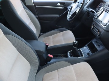 Volkswagen Tiguan I SUV Facelifting 2.0 TDI CR DPF BlueMotion 110KM 2013 VW Tiguan 2.0 TDI, Xenon, Bi-Xenon, Klima, zdjęcie 8