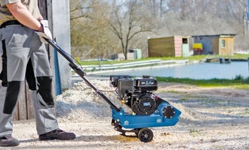 Виброплита Scheppach HP800s