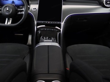 Mercedes GLC C254/X254 Coupe 2.0 220d 197KM 2025 MERCEDES-BENZ GLC 220 d 4-Matic AMG Line 2.0 (197KM) 2025, zdjęcie 6