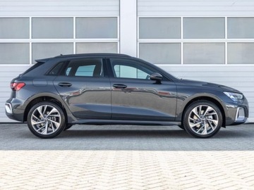 Audi A3 8Y 2025 AUDI A3 TFSI quattro allstreet Hatchback 2.0 (204 KM) 2025, zdjęcie 1