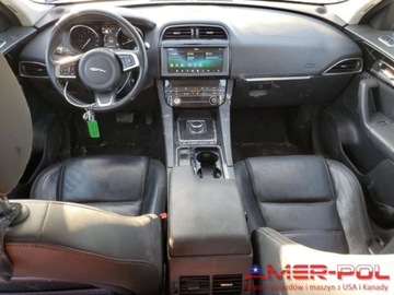 Jaguar F-Pace 2020 Jaguar F-Pace _Prestige_4x4 2.0 Benzyna 296KM, zdjęcie 6