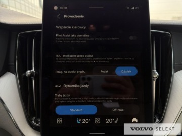 Volvo XC60 II 2025 Volvo XC 60 XC60 B5 B AWD Ultra Dark aut, Pakiet c, zdjęcie 23