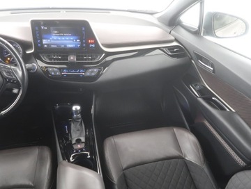 Toyota C-HR I Crossover 1.8 Hybrid 122KM 2016 Toyota C-HR 1.8 Hybrid, Salon Polska, Serwis ASO, zdjęcie 7