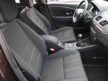 Renault Megane III Grandtour Facelifting 2013 Energy TCe 115KM 2014 Renault Megane 1.2 TCe, Navi, Klima, Klimatronic, zdjęcie 8