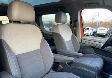 Volkswagen Multivan T7 Van L1 2.0 TDI 150KM 2025 Volkswagen Multivan Life L2 2.0 TDI 150 KM DSG 7 osob 2.0 Diesel 150KM, zdjęcie 6