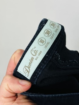 Jeansowe elastyczne spodnie rurki M 38 Denim Co.