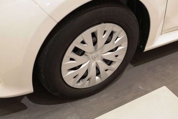 Toyota 2021 Toyota Yaris Hybrid 1.5 Active 1.5 Hybryda 92KM, zdjęcie 16