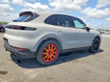 Porsche Cayenne III 2025 Porsche Cayenne 2025 3.0 Benzyna 335KM, zdjęcie 3