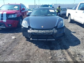 Porsche Cayman 718 Coupe GTS 2.5 365KM 2018 Porsche Cayman 2018 PORSCHE 718 CAYMAN GTS 2.5 Benzyna 365KM, zdjęcie 5