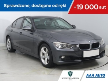 BMW Seria 3 F30-F31-F34 Limuzyna 2.0 320i 184KM 2012 BMW 3 320 i, Automat, Navi, Klima, Klimatronic