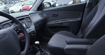 Kia Rio II Sedan 1.4 i 16V 97KM 2009 Kia Rio Kia Rio 1.4 Benzyna 97KM, zdjęcie 16