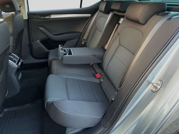 Skoda Superb III Liftback 1.4 TSI 150KM 2017 Skoda Superb 1.4TSI 150KM Ambition SalonPL SerwisASO Kessy Bi-Xenon Navi F, zdjęcie 9