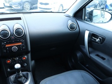 Nissan Qashqai I Crossover 2.0 140KM 2010 Nissan Qashqai 2.0, Klima, Klimatronic, Tempomat, zdjęcie 7