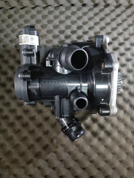 06L121111J POMPA WODY TERMOSTAT AUDI VW