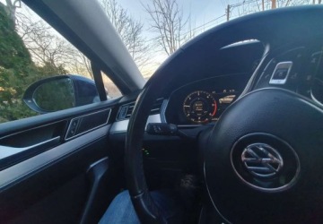 Volkswagen Passat B8 Variant 2.0 TDI BlueMotion SCR 150KM 2018 Volkswagen Passat Volkswagen Passat 2.0 TDI (BlueMotion Technology) DSG Co, zdjęcie 17