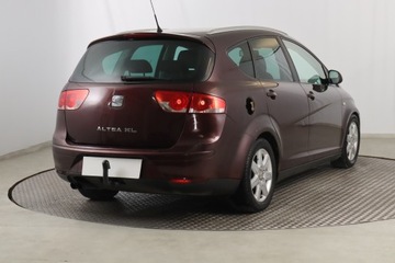 Seat Altea XL 2.0 TDI 140KM 2006 Seat Altea XL 2.0 TDI, HAK, Klima, Klimatronic, zdjęcie 4
