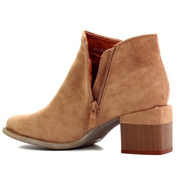 ЭЛЕГАНТНЫЕ ЖЕНСКИЕ БОТИНКИ С ВЫРЕЗОМ НА СТОЙКЕ