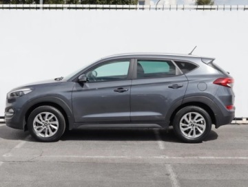 Hyundai Tucson III SUV 1.7 CRDI 115KM 2015 Hyundai Tucson 1.7 CRDi, Salon Polska, Klima, zdjęcie 2