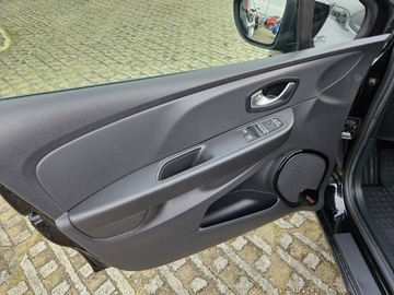 Renault Clio IV Hatchback 5d Facelifting 0.9 TCe 90KM 2018 Renault Clio 0,9 benzyna 90KM nawigacja, zdjęcie 13