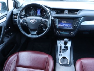 Toyota Avensis III Wagon Facelifting 2015 1.8 Valvematic 147KM 2017 Toyota Avensis 1.8 Valvematic, Salon Polska, zdjęcie 6