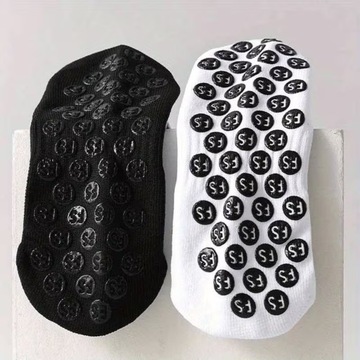 SKARPETY ANTYPOŚLIZGOWE SKARPETKI piłkarskie BIAŁA I CZARNA 34-39 2 PARY