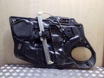 GJ6A5858X MAZDA ZVEDÁK OKNO LEVÝCH PŘEDNÍCH DVEŘE