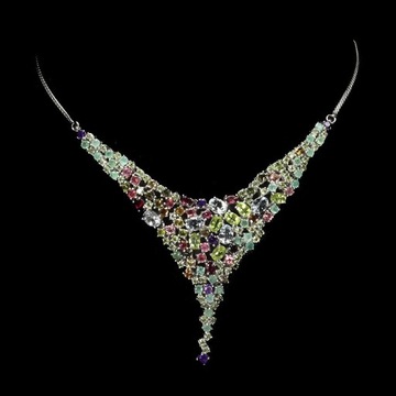 Колье из серебра 925 пробы, аквамарины, аметисты, изумруды, 29,07 г, сертификат