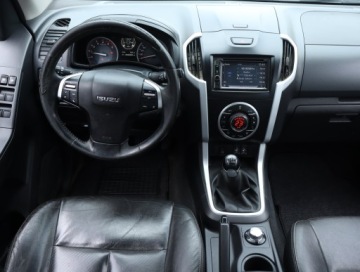 Isuzu D-Max II Single Cab Facelifting 1.9 Ddi 163KM 2017 Isuzu D-Max 1.9 D, Salon Polska, 4X4, Skóra, zdjęcie 6